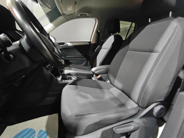 Volkswagen Tiguan II Рестайлинг с пробегом 2021 года, цена 2 929 000 рублей, 62042 км, внедорожник, Автокод Объявления