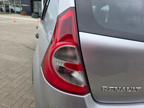 Renault Sandero I с пробегом 2013 года, цена 419 900 рублей, 179802 км, хэтчбек, Автокод Объявления