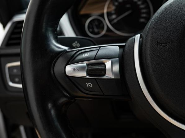 BMW 3 серии VI (F3x) Рестайлинг с пробегом 2018 года, цена 3 200 000 рублей, 98930 км, седан, Автокод Объявления