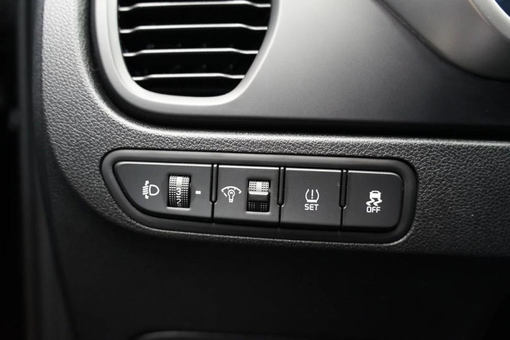 Kia Rio IV Рестайлинг Крым  - изображение 11
