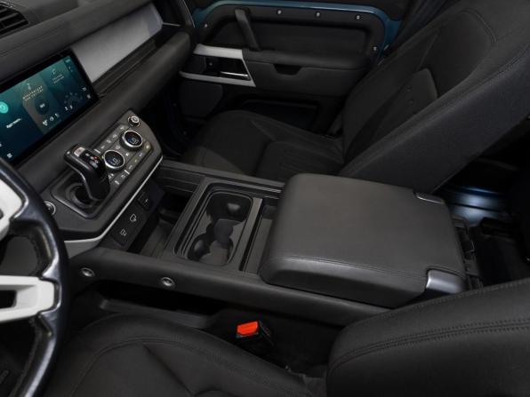 Land Rover Defender II с пробегом 2021 года, цена 4 600 000 рублей, 109000 км, внедорожник, Автокод Объявления