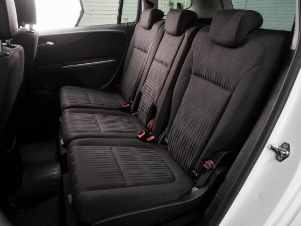 Opel Zafira C с пробегом 2013 года, цена 1 087 000 рублей, 140932 км, компактвэн, Автокод Объявления