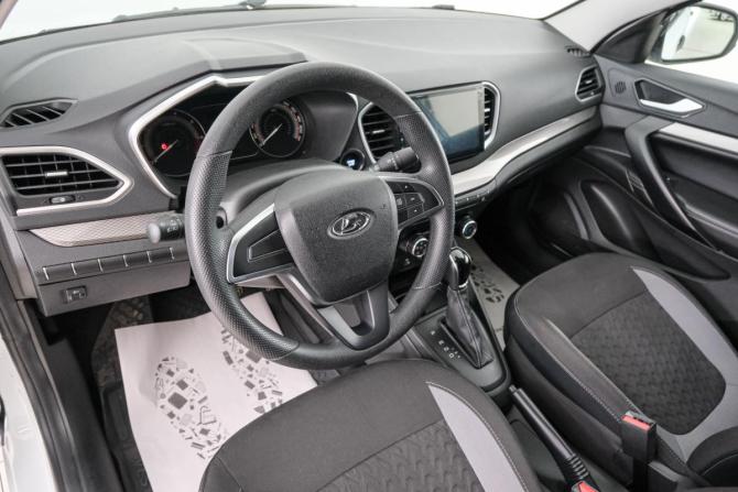 Lada (ВАЗ) Vesta I с пробегом 2024 года, цена 1 299 000 рублей, 53100 км, седан, Автокод Объявления
