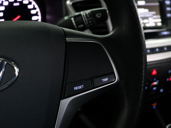 Hyundai Solaris II Рестайлинг с пробегом 2020 года, цена 1 569 000 рублей, 70000 км, седан, Автокод Объявления