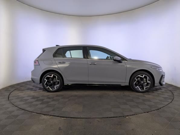 Volkswagen Golf VIII Рестайлинг с пробегом 2025 года, цена 3 350 000 рублей, 19750 км, хэтчбек, Автокод Объявления