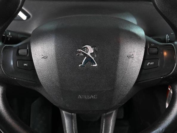 Peugeot 208 I с пробегом 2013 года, цена 799 000 рублей, 126338 км, хэтчбек, Автокод Объявления