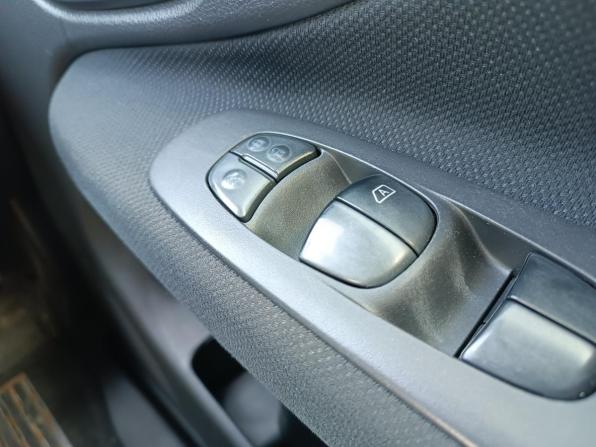 Nissan Serena IV (C26) с пробегом 2015 года, цена 1 200 000 рублей, 285698 км, минивэн, Автокод Объявления