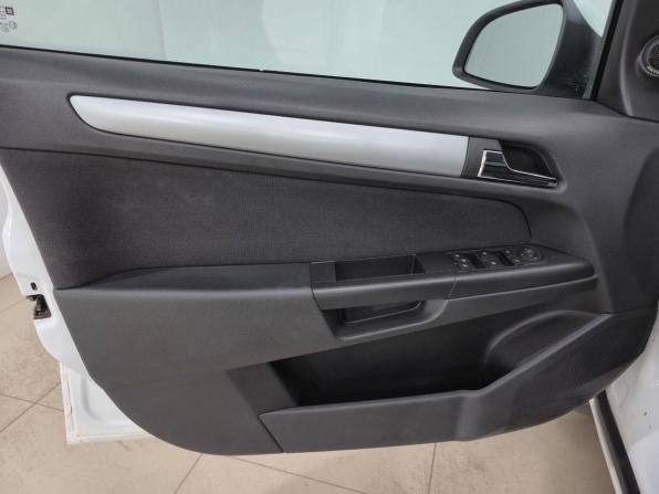 Opel Astra H Рестайлинг с пробегом 2012 года, цена 550 000 рублей, 194367 км, хэтчбек, Автокод Объявления