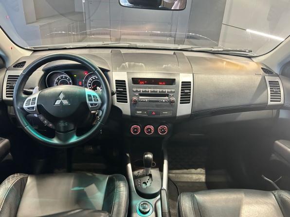 Mitsubishi Outlander II Рестайлинг с пробегом 2010 года, цена 1 160 000 рублей, 192319 км, внедорожник, Автокод Объявления