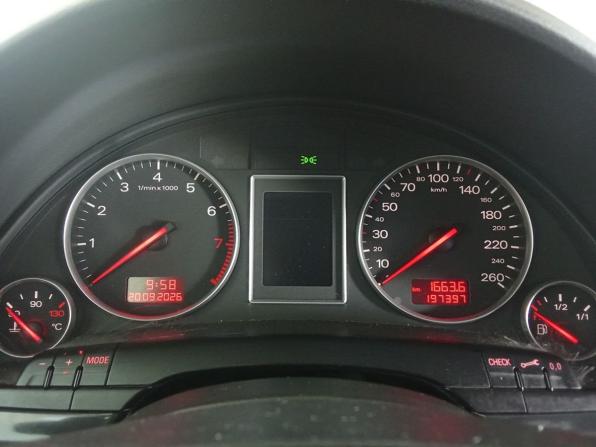 Audi A4 II (B6) с пробегом 2004 года, цена 515 000 рублей, 197395 км, седан, Автокод Объявления