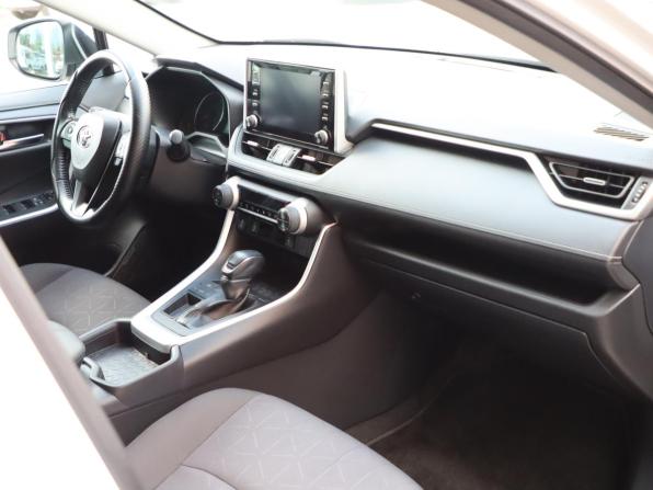 Toyota RAV4 V (XA50) с пробегом 2019 года, цена 2 500 000 рублей, 133615 км, внедорожник, Автокод Объявления