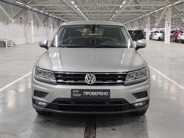 Volkswagen Tiguan II с пробегом 2019 года, цена 2 432 000 рублей, 139609 км, внедорожник, Автокод Объявления