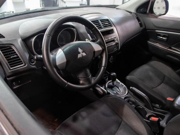 Mitsubishi ASX I с пробегом 2011 года, цена 971 000 рублей, 240000 км, внедорожник, Автокод Объявления