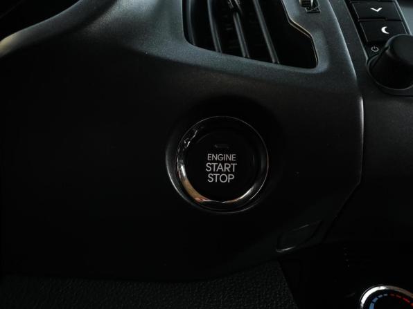 Kia Sportage III с пробегом 2013 года, цена 1 699 000 рублей, 66696 км, внедорожник, Автокод Объявления