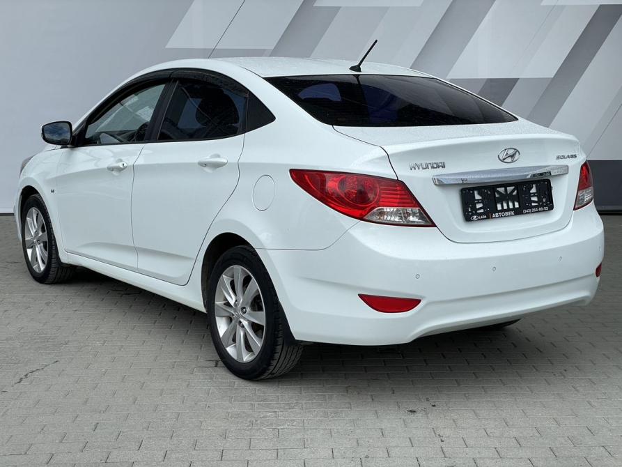 Hyundai Solaris I Екатеринбург  - изображение 8