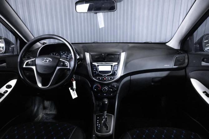 Hyundai Solaris I с пробегом 2012 года, цена 790 000 рублей, 164002 км, хэтчбек, Автокод Объявления