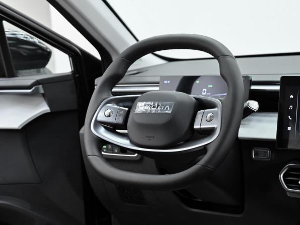 Omoda C5 II с пробегом 2026 года, цена 2 049 000 рублей, 27 км, внедорожник, Автокод Объявления