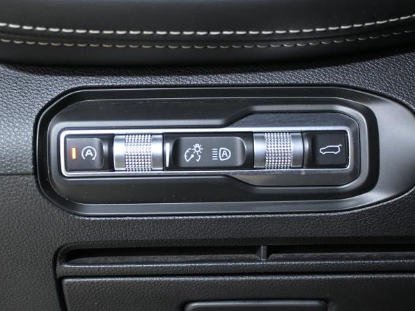 Geely Okavango I с пробегом 2022 года, цена 2 350 000 рублей, 61200 км, внедорожник, Автокод Объявления