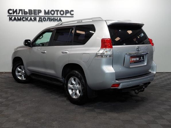 Toyota Land Cruiser Prado 150 Series с пробегом 2012 года, цена 2 750 000 рублей, 275000 км, внедорожник, Автокод Объявления
