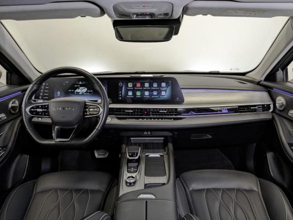 Chery Arrizo 8 с пробегом 2023 года, цена 1 860 000 рублей, 67841 км, седан, Автокод Объявления