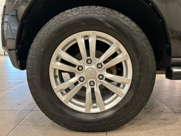 Mitsubishi Pajero IV Рестайлинг 2 с пробегом 2015 года, цена 1 999 000 рублей, 268216 км, внедорожник, Автокод Объявления