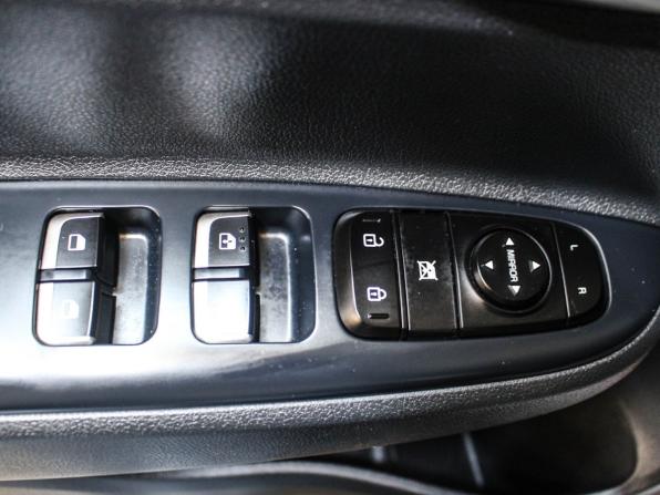 Kia Rio IV Рестайлинг с пробегом 2021 года, цена 1 620 000 рублей, 41185 км, седан, Автокод Объявления