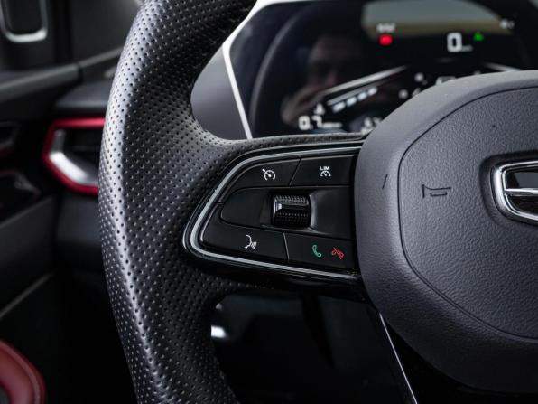 Geely Coolray I Рестайлинг с пробегом 2023 года, цена 2 189 000 рублей, 24990 км, внедорожник, Автокод Объявления
