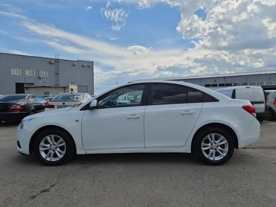 Chevrolet Cruze I Рестайлинг Саратов  - изображение 8