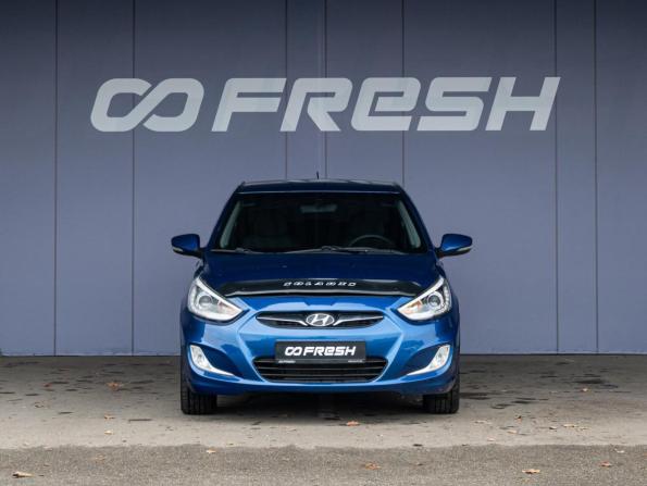 Hyundai Solaris I с пробегом 2013 года, цена 965 000 рублей, 102623 км, седан, Автокод Объявления