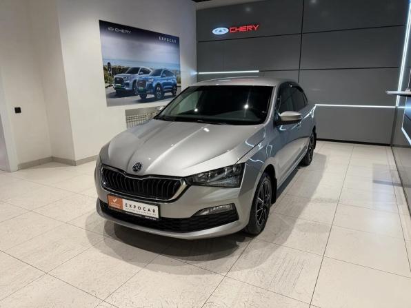 Skoda Rapid II с пробегом 2021 года, цена 1 718 000 рублей, 39100 км, лифтбек, Автокод Объявления