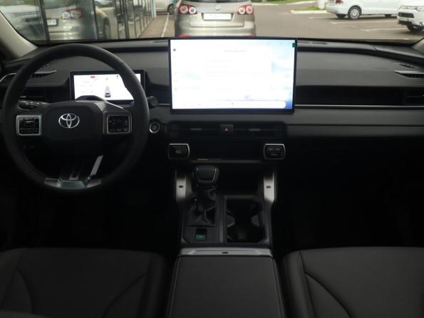 Toyota RAV4 VI (XA60) с пробегом 2026 года, цена 4 400 000 рублей, 10 км, внедорожник, Автокод Объявления