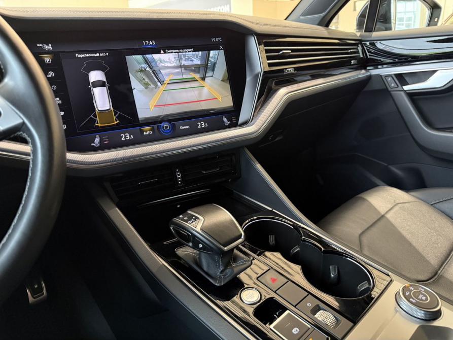 Volkswagen Touareg III Краснодар  - изображение 17