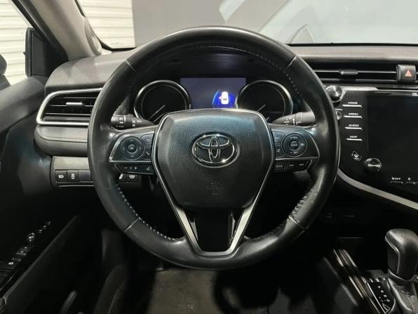 Toyota Camry VIII (XV70) с пробегом 2019 года, цена 2 625 000 рублей, 98627 км, седан, Автокод Объявления