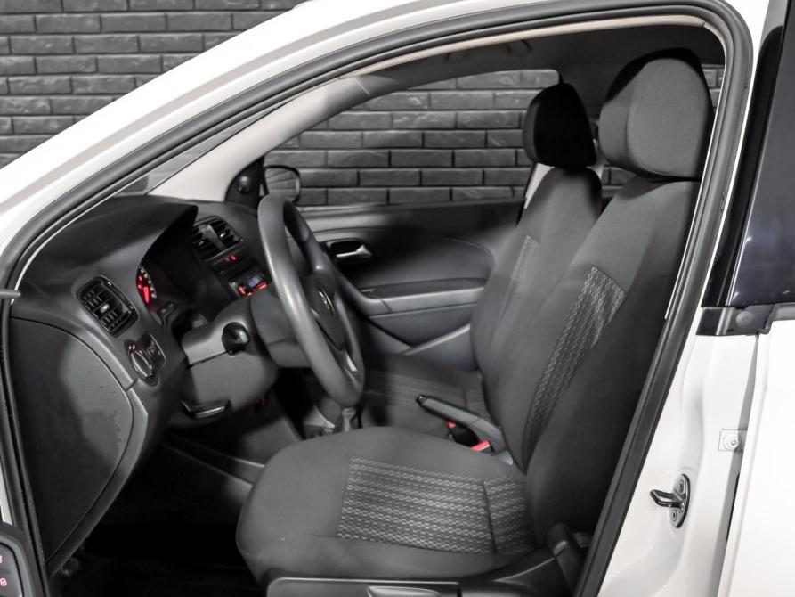 Volkswagen Polo V Рестайлинг Екатеринбург  - изображение 10