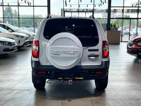 Chevrolet Niva I Рестайлинг с пробегом 2019 года, цена 905 000 рублей, 64513 км, внедорожник, Автокод Объявления