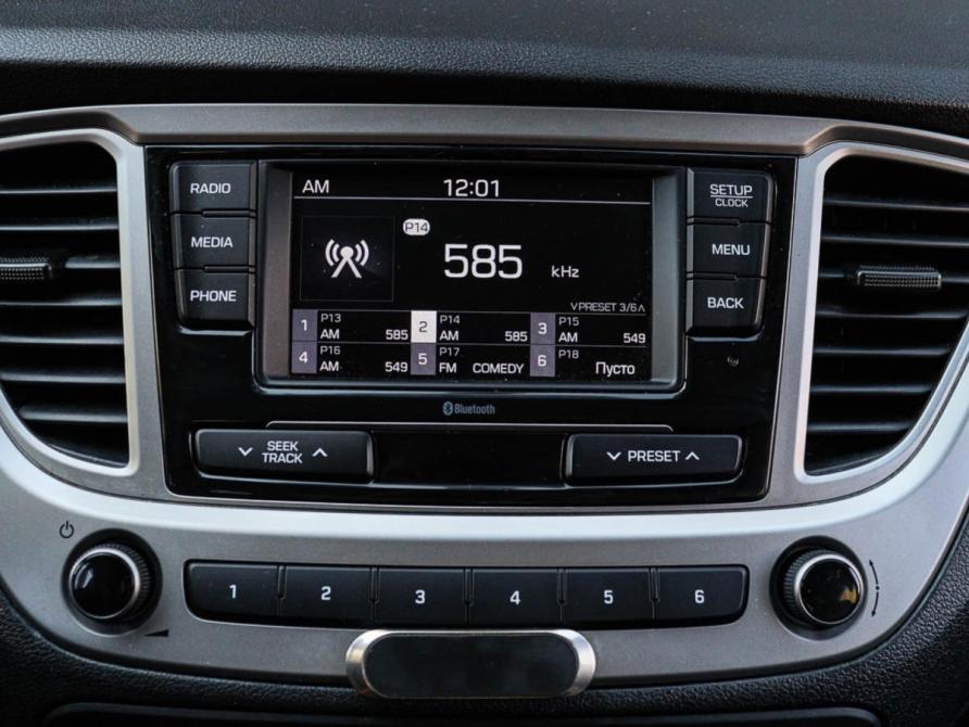 Hyundai Solaris II Москва  - изображение 18