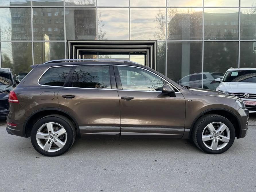 Volkswagen Touareg II Рестайлинг Екатеринбург  - изображение 3