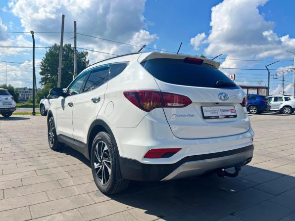 Hyundai Santa Fe III Рестайлинг с пробегом 2016 года, цена 2 085 000 рублей, 141099 км, внедорожник, Автокод Объявления