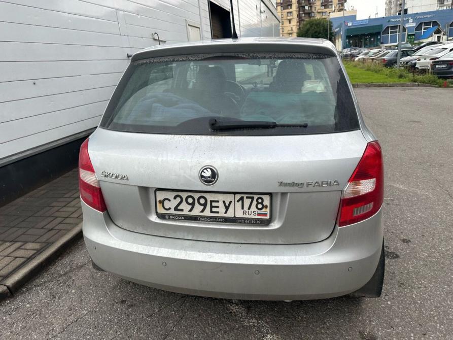 Skoda Fabia II Рестайлинг Санкт-Петербург  - изображение 5
