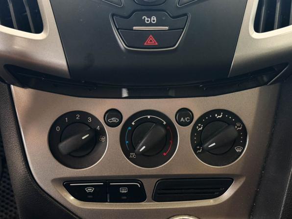Ford Focus III с пробегом 2013 года, цена 695 000 рублей, 223893 км, хэтчбек, Автокод Объявления