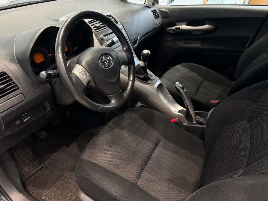 Toyota Auris I Волжский  - изображение 11