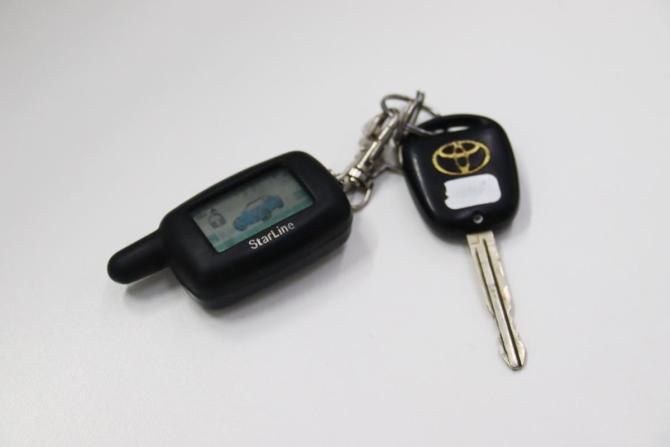Toyota Land Cruiser Prado 120 Series Рестайлинг с пробегом 2008 года, цена 1 895 950 рублей, 383592 км, внедорожник, Автокод Объявления