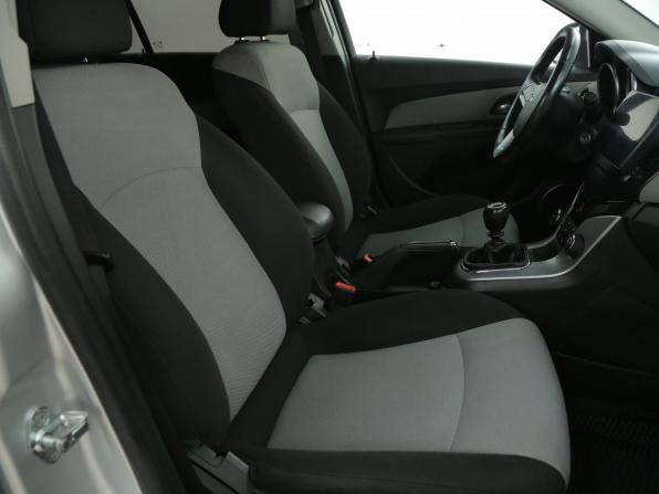 Chevrolet Cruze I с пробегом 2012 года, цена 555 000 рублей, 248800 км, хэтчбек, Автокод Объявления