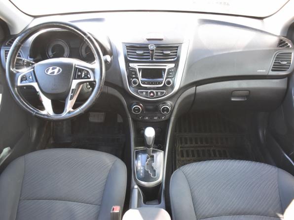 Hyundai Solaris I Рестайлинг с пробегом 2016 года, цена 534 000 рублей, 171763 км, седан, Автокод Объявления