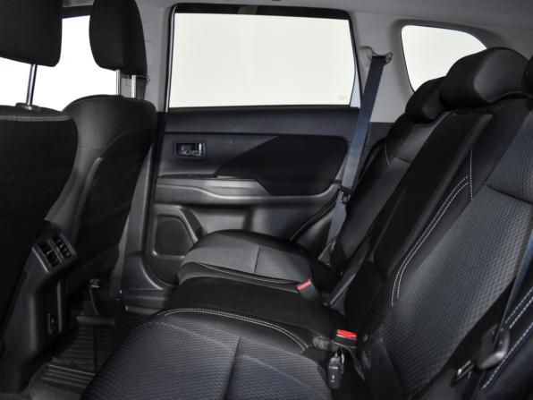 Mitsubishi Outlander III Рестайлинг 3 с пробегом 2021 года, цена 1 989 000 рублей, 195852 км, внедорожник, Автокод Объявления