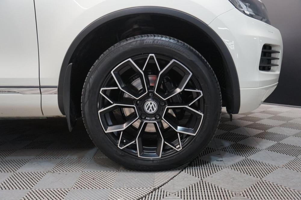 Volkswagen Touareg II Крым  - изображение 30