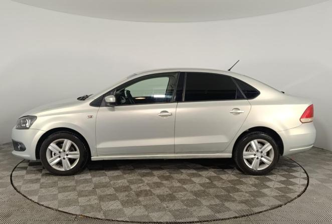 Volkswagen Polo V с пробегом 2013 года, цена 860 000 рублей, 125444 км, седан, Автокод Объявления