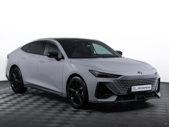 Changan UNI-V I с пробегом 2024 года, цена 2 490 000 рублей, 10231 км, лифтбек, Автокод Объявления