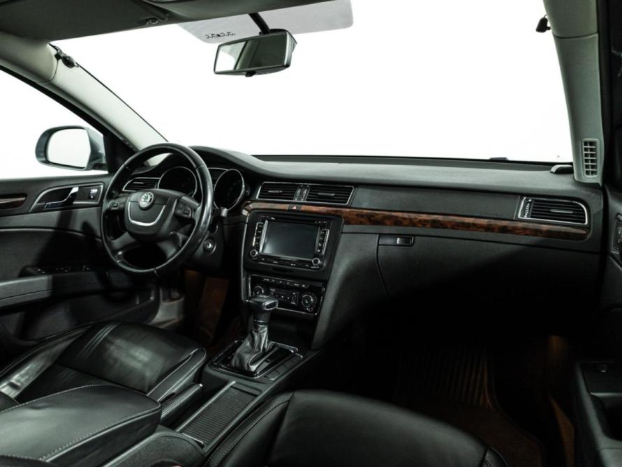 Skoda Superb II Санкт-Петербург  - изображение 9