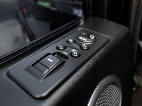 Land Rover Discovery III с пробегом 2005 года, цена 1 050 000 рублей, 212140 км, внедорожник, Автокод Объявления